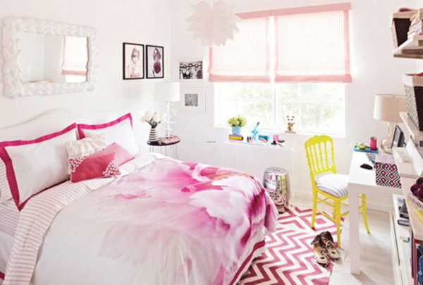 Check out this bedroom with beautiful bright pink and white elements that are the love of most teenage girls. It is full of harmony and sweetness.