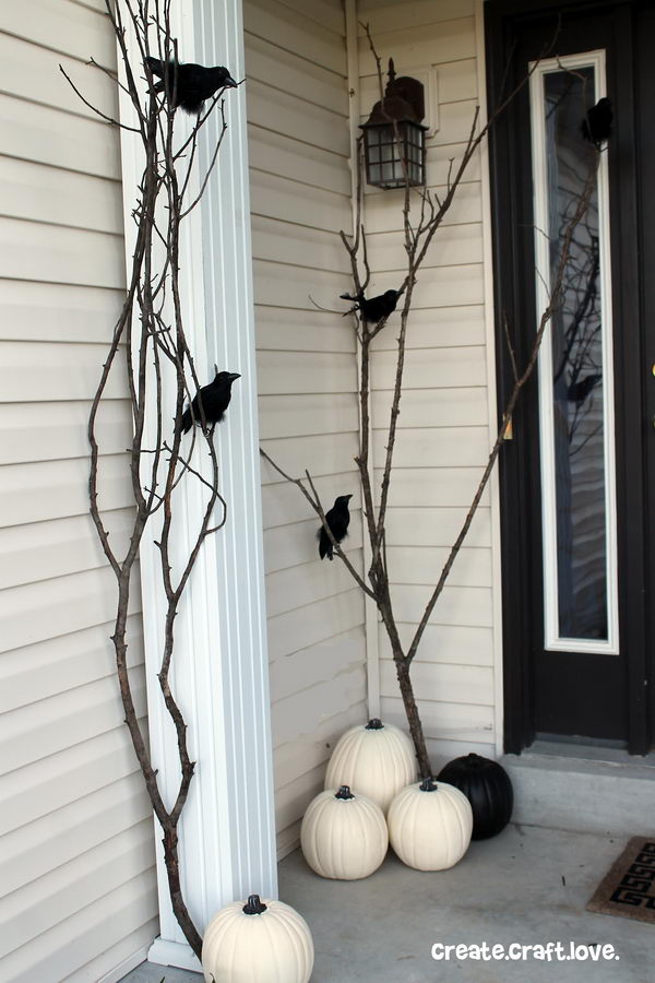 Raven inspired Halloween porch. 
