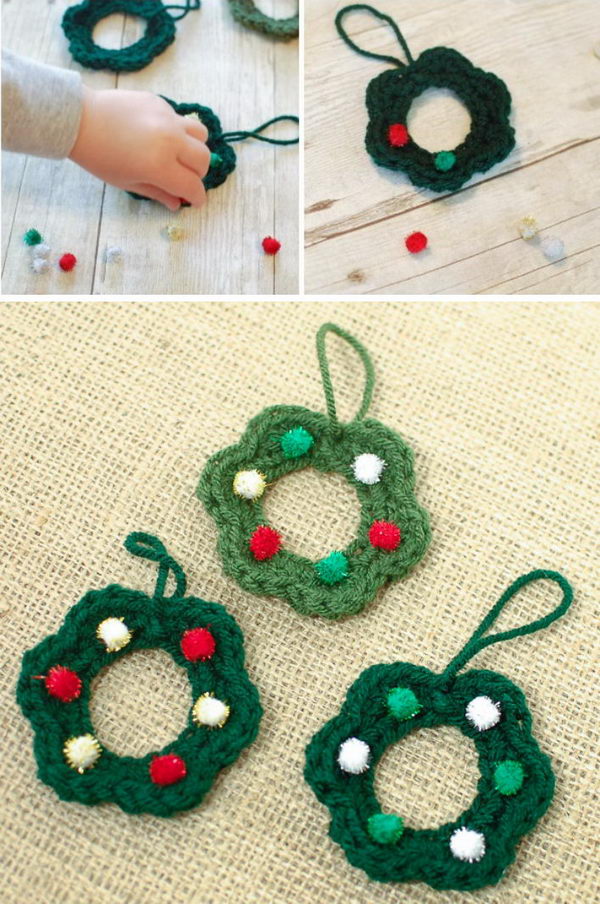 Christmas wreath ornament crochet pattern. 