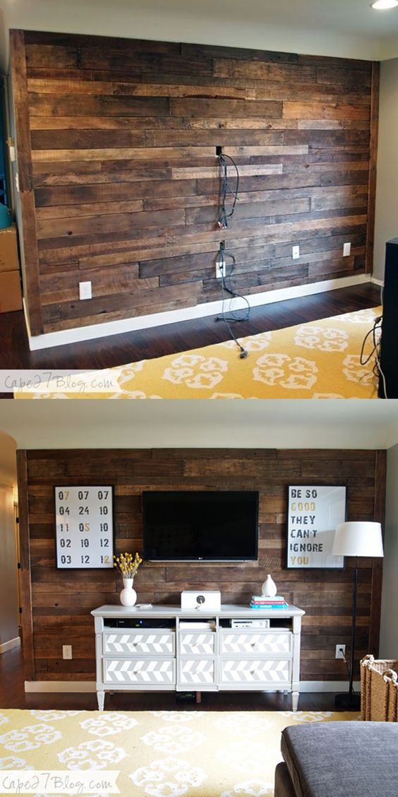 DIY palette accent wall. 