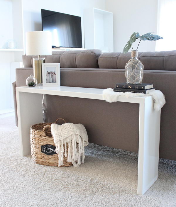 DIY wooden console table. 