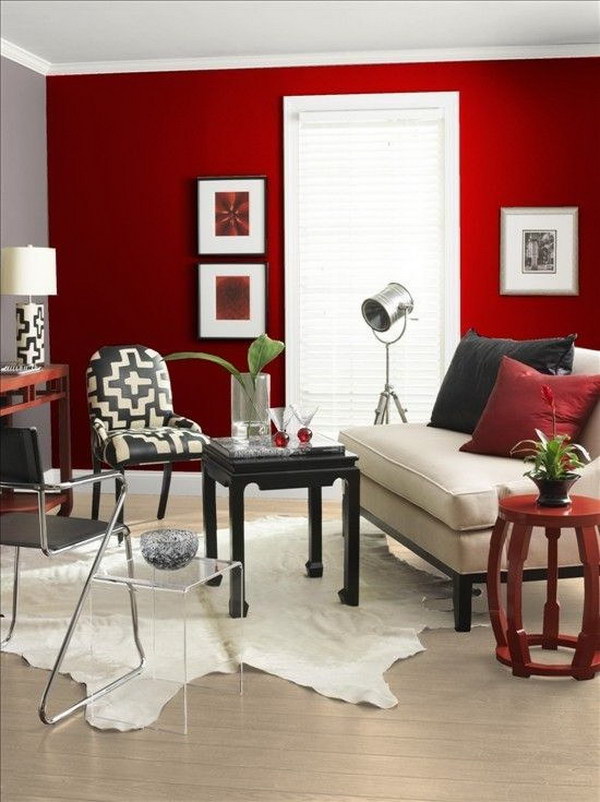 Red painting living room. 