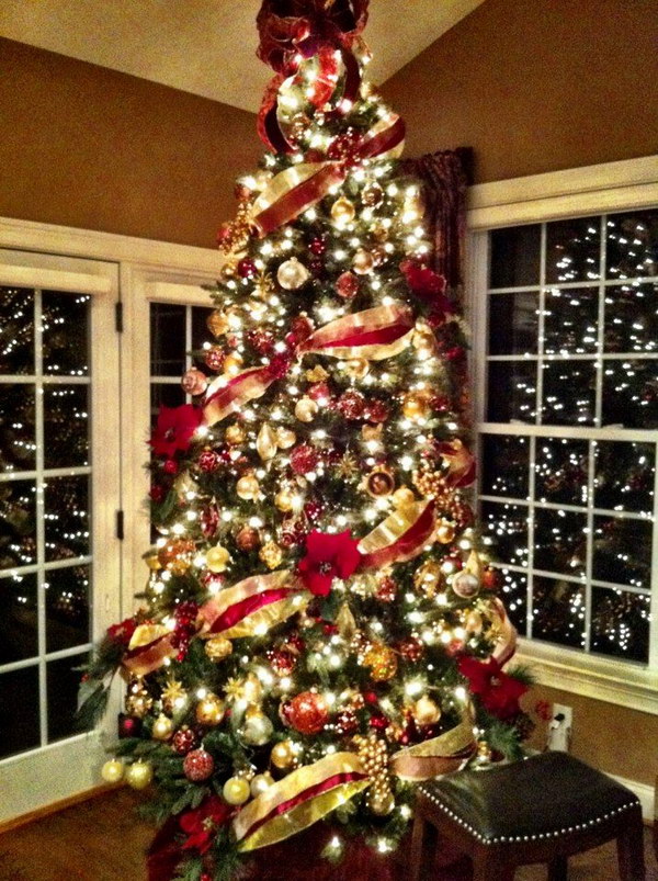 Red, green and golden christmas tree 
