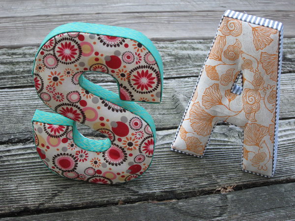 DIY no-sew fabric letters 