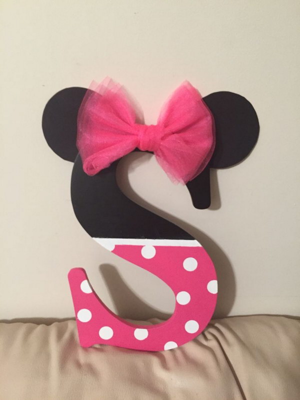 DIY Minnie Mouse inspired letter 