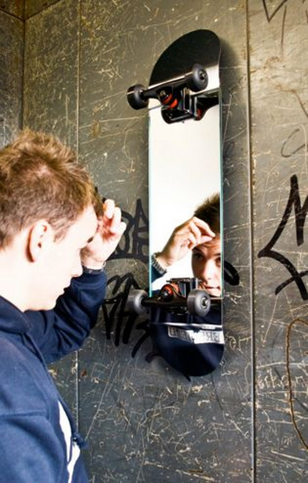 Recycled skateboard mirror 
