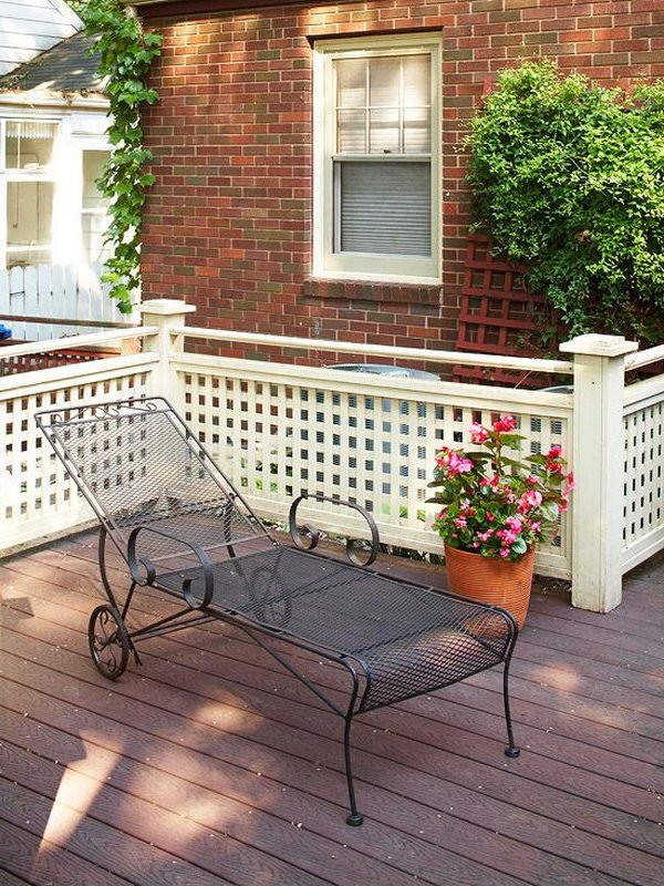     Lattice guardrail. Lattice work makes a nice background for plants. A grille that adds a rail to the floor can increase security and privacy and provide the most attractive cover. 