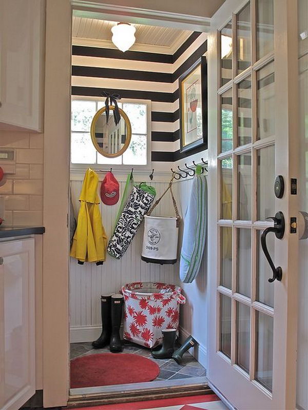     Small neat mud room. Such a cool, tiny mud room with great use of the room and every detail in the room is beautiful. 