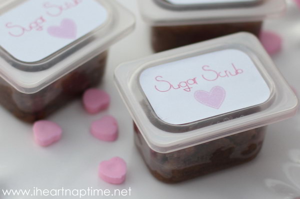     Brown sugar scrub. Place your sugar scrub in baby food containers or mason jars. Spray paint on the lids and tie some ribbons for a nice decor. It is fantastic to give these adorable things as gifts.