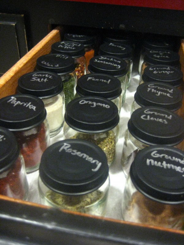 Spice organization. Mark each jar with blackboard spray paint for easy identification. Display them in an empty drawer. You can fill the jars with all kinds of spices to organize things and save your space.