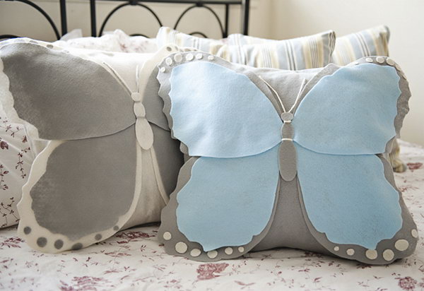 Do you like this wonderful pillow in the shape of a butterfly? And this is just as easy to do and just as adorable. Learn how to do it 