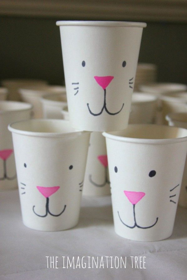 Easter bunny treats. Make some simple and cute Easter bunny cups for Easter egg hunt or goodies. It is a simple decoration and DIY gift idea for an Easter party. 