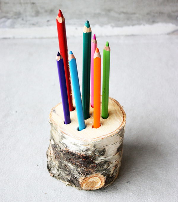 Keep your pens within reach with a DIY wooden pen holder. 