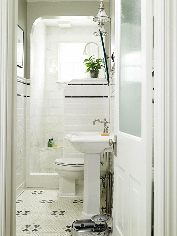 White compact bathroom design