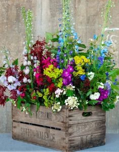 20 Amazing DIY Outdoor Planter Ideas To Make Your Garden Wonderful .