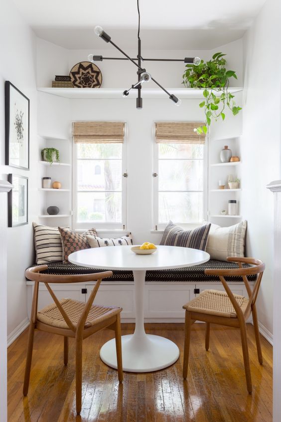 Beautiful Breakfast Nooks for Relaxed Kitchen Dining | Living room .