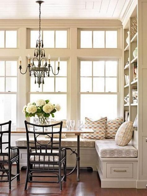 Beautiful and Cozy Breakfast Nooks | Home decor, Home, Kitchen .