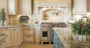 French Country Kitchen... SO INCREDIBLY BEAUTIFUL!! - LOVE THE .