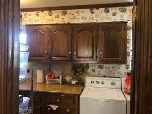 BEFORE AND AFTER - A Laundry Room Makeover You Won't Believe .