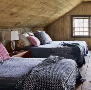 25 Rustic Bedroom Ideas - Rustic Decorating Ide