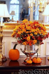 Simple Budget Friendly DIY Fall Decorating Ideas | Fall .