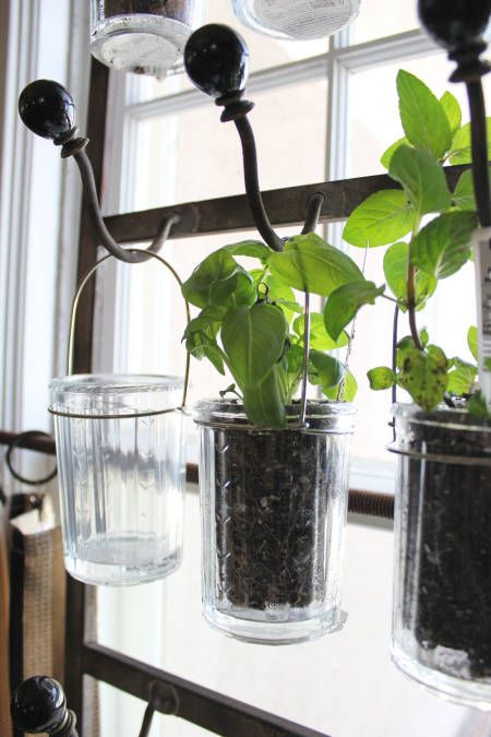 11 Smart Ideas For DIY Indoor Herb Gardens | Window herb garden .