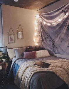 cozy bedroom ideas; bedroom decor ideas for teens; Small and warm .