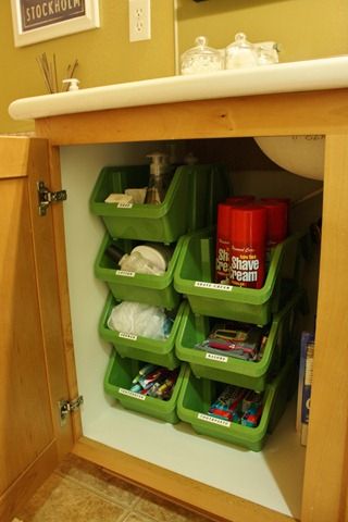 Creative Under Sink Storage Ideas | Apartment kitchen organization .