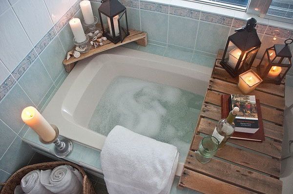 DIY Bathtub Surround Storage Ideas | Selbstgebaute badewanne .
