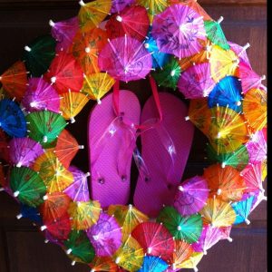 10 DIY Flip Flop Wreath Decorating Ide