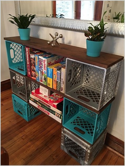 15 Clever Ideas to Recycle Plastic Milk Crates | Easy home decor .