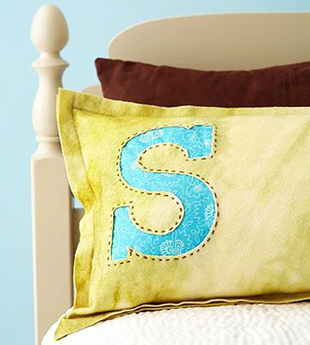 Sewing Projects for The Home- DIY Pillowcase Ideas | Monogram .
