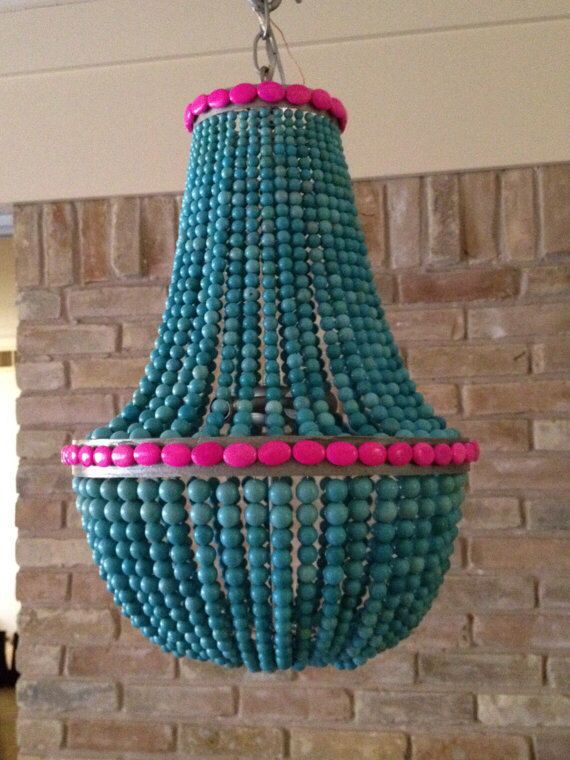 love this, think it could be done DIY? | Beaded chandelier .