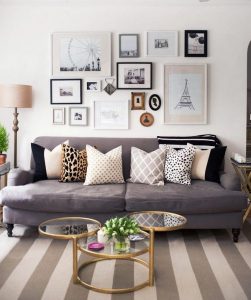 7 Easy Ideas for Decorating a Gallery Wall - Hati