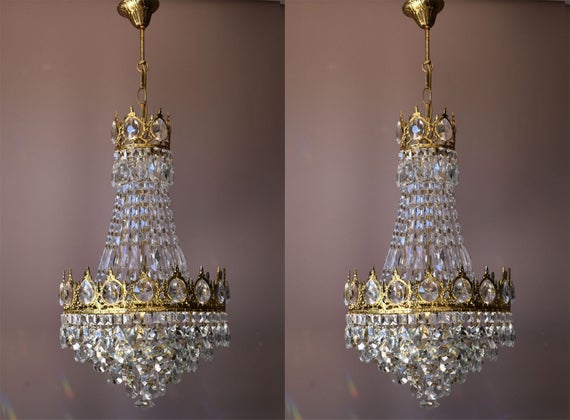 Pair of Vintage Crystal Chandeliers in Antique French Style | Et