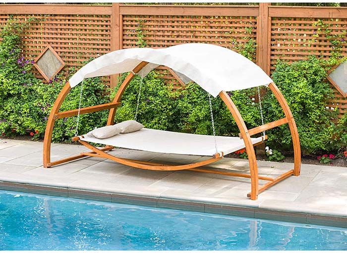 This Swing Bed With Canopy Lets You Relax All Day | Porch swing .