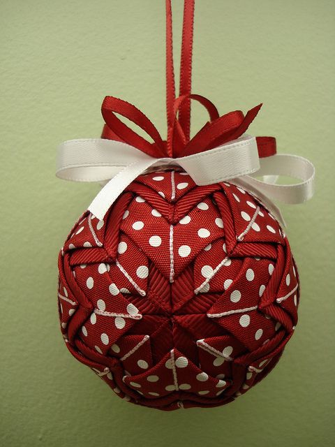 Quilted Christmas Ornament | Quilted christmas ornaments .