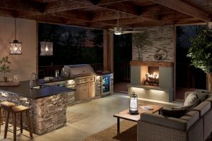 Lighting Your Outdoor Living Space - Gross Electr