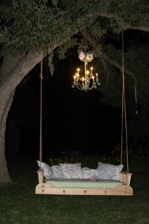Cozy outdoor swing///if a pole was across the two ropes, you could .