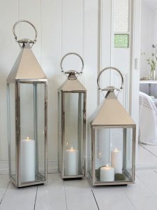 Farol de jardín de metal cromado | NAVIDAD | Home Decor, Lanterns .