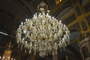 107 Massive Chandelier Photos - Free & Royalty-Free Stock Photos .