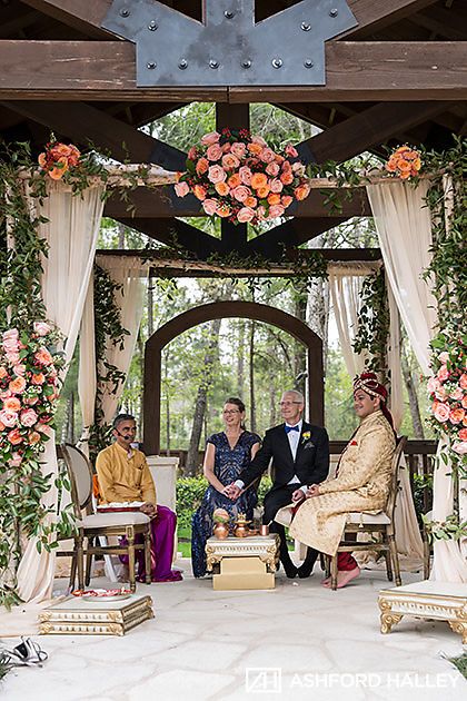 indian wedding ceremony decor | peach indian wedding decorations .