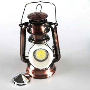 China Retro Kerosene Lanterns Lights High Quality Does Not Rust .