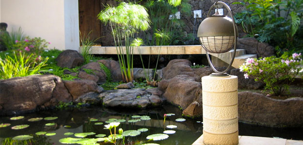 Outdoor Lanterns: Some Popular Styles « Bombay Outdoo
