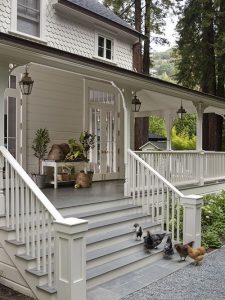 Exterior Lighting {Charming Outdoor Lanterns | Veranda design .