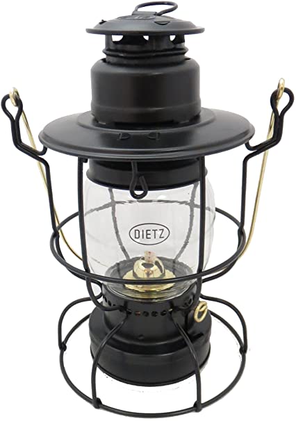 Amazon.com : Dietz Watchman Railroad Lantern : Garden & Outdo
