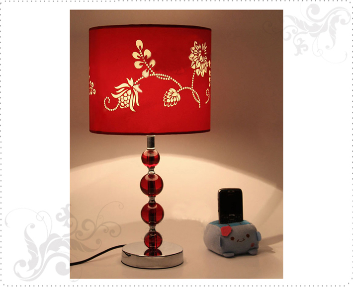 Wholesale Discount Red Floria Printed Red Crystal Balls Table La