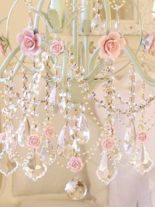 Shabby Chic Chandelier | Shabby Chic Furnitu