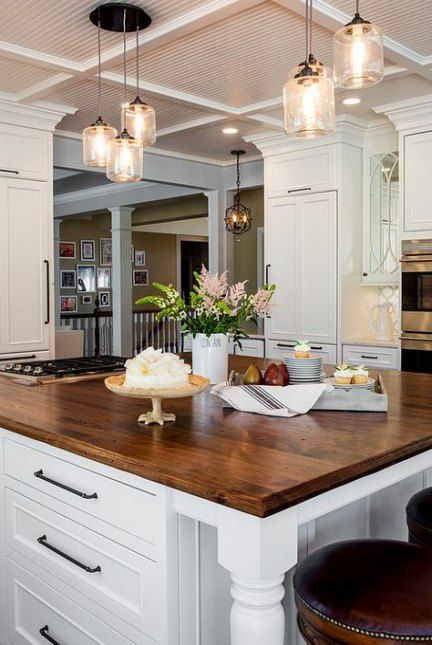 16 Trendy kitchen cabinets light wood chandeliers #kitchen .