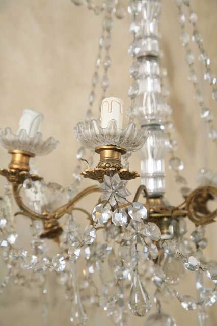 vintage french chandelier | Mirrors and chandeliers, Beautiful .